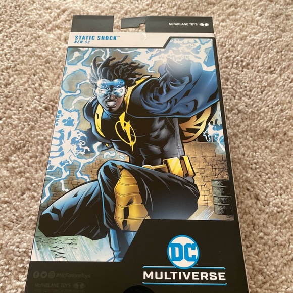 Static Shock (DC New 52) 7" Figure - Picture 3 of 3